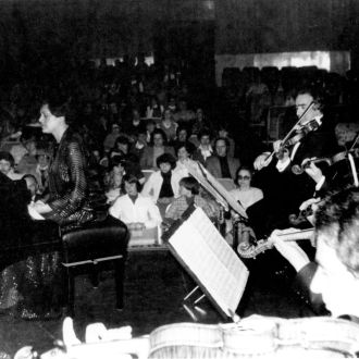 1978 - Koncert pianistke Dubravke Tomšič Srebotnjak (z orkestrom), avtor nn