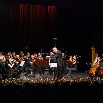 2008 06. 01. - Simfonija za srčne (z MOV) dirigent Nikolaj Žličar, avtorica Ksenija Mikor