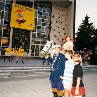 1998 - 8. Pikin festival, Pika Nogavička, kapitan Nogavica, Anica in Tomaž, avtor nn
